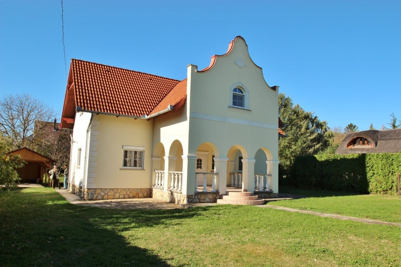 Großzügiges Wohnhaus am Nordufer Großzügiges Wohnhaus am Nordufer