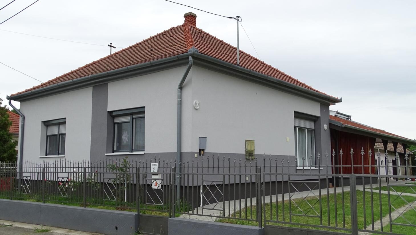 2024 renoviertes Einfamilienhaus nur 5 Minuten zum Balaton 2024 renoviertes Einfamilienhaus nur 5 Minuten zum Balaton