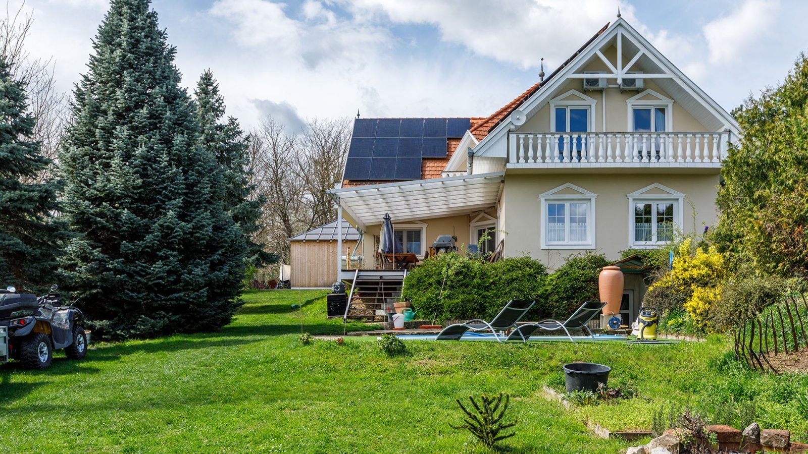 Großes Landhaus mit Biogarten Nähe Héviz: Vielfältige Nutzungsmöglichkeiten (AAA) Großes Landhaus mit Biogarten Nähe Héviz: Vielfältige Nutzungsmöglichkeiten (AAA)