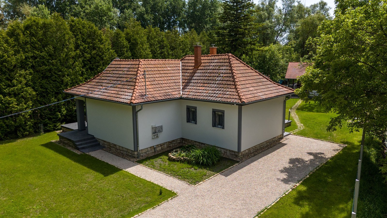 (ABAB) Einfamilienhaus am Balaton Nordufer mit Gästehaus (ABAB) Einfamilienhaus am Balaton Nordufer mit Gästehaus