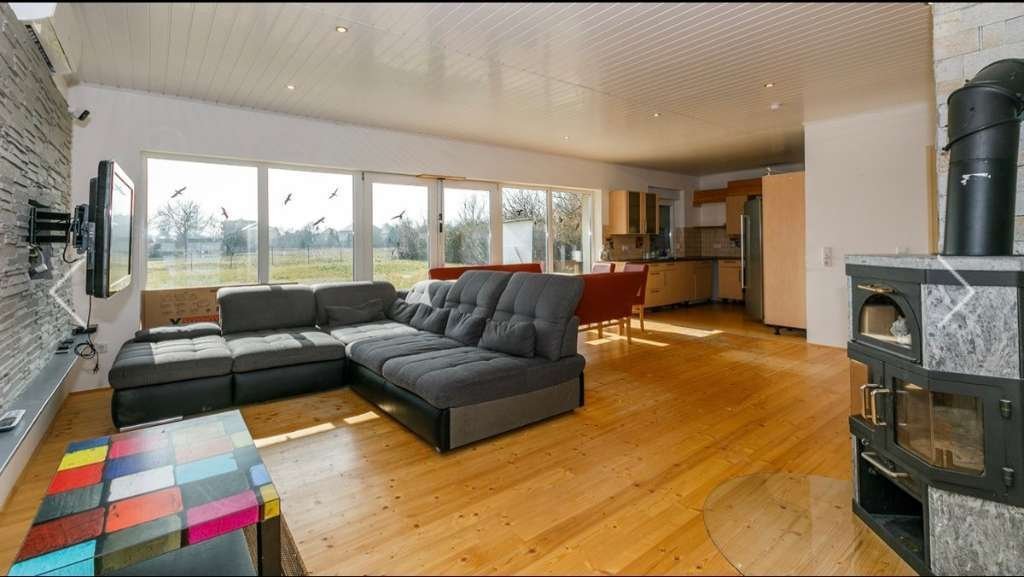 Neuwertiges Einfamilienhaus Nähe Balaton zum fairen Preis (AAA-WH2154) Neuwertiges Einfamilienhaus Nähe Balaton zum fairen Preis (AAA-WH2154)