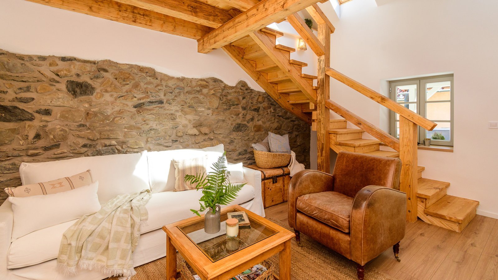 Liebevoll renoviertes Landhaus mit außergewöhnlichem Flair (AAA) Liebevoll renoviertes Landhaus mit außergewöhnlichem Flair (AAA)