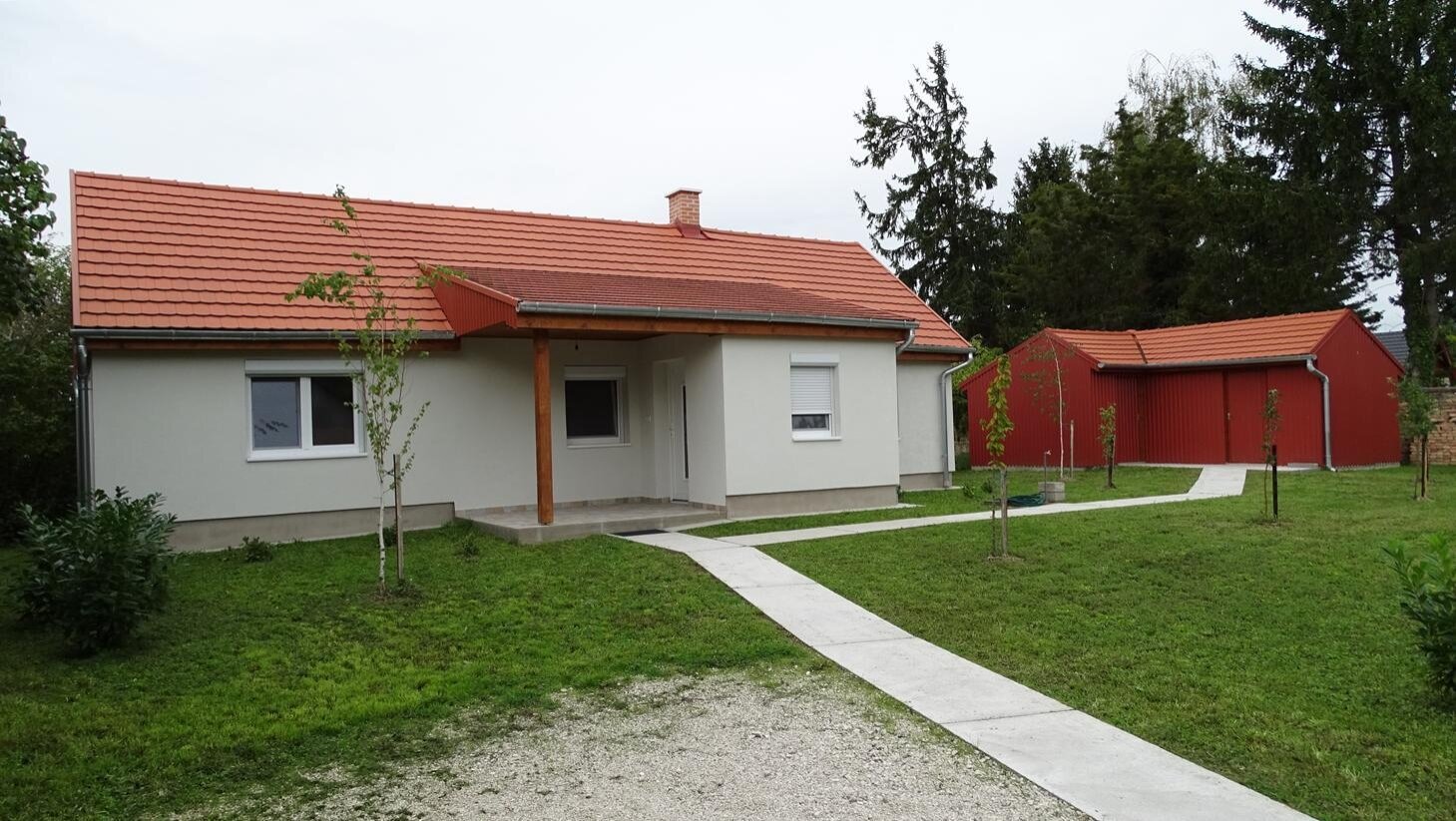 Einfamilienhaus nur fünf Minuten zum Balaton Einfamilienhaus nur fünf Minuten zum Balaton