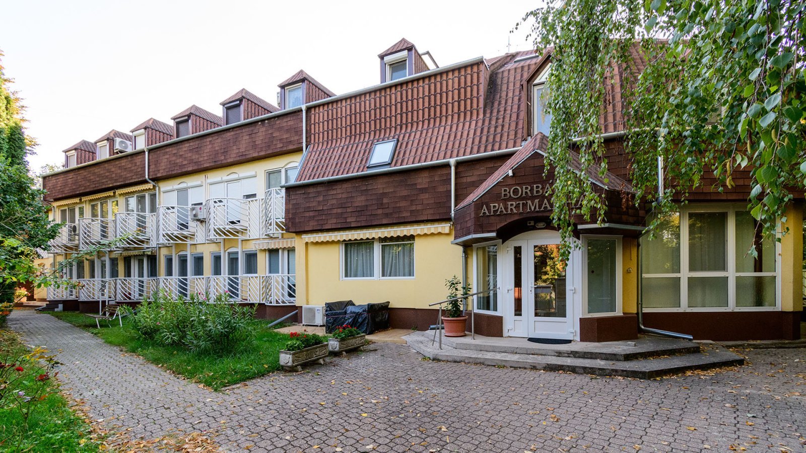 (AAA) Hübsche Wohnung am Plattensee mit Balaton-Panorama (AAA) Hübsche Wohnung am Plattensee mit Balaton-Panorama