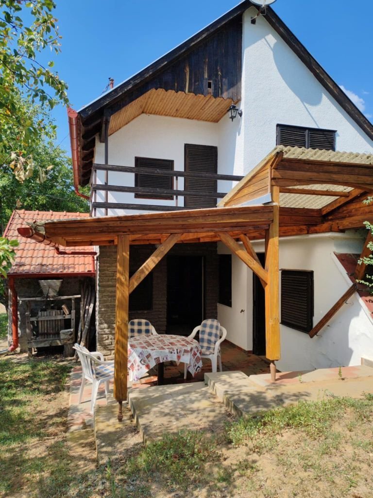 (ABA) Weinberghaus in Ruhelage & nahe Thermalbad (ABA) Weinberghaus in Ruhelage & nahe Thermalbad