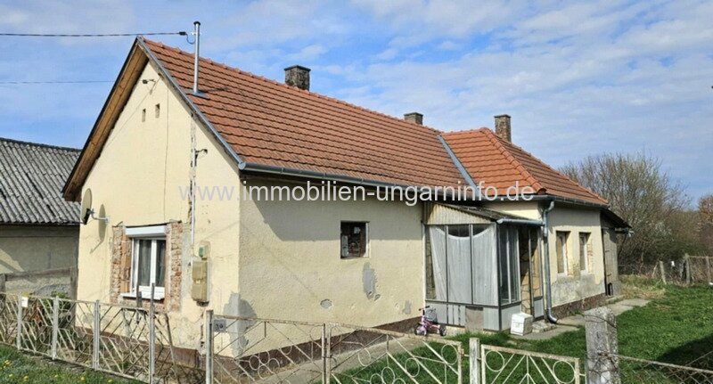 Teilweise renoviertes Einfamilienhaus im Kreis Zala zu verkaufen Teilweise renoviertes Einfamilienhaus im Kreis Zala zu verkaufen