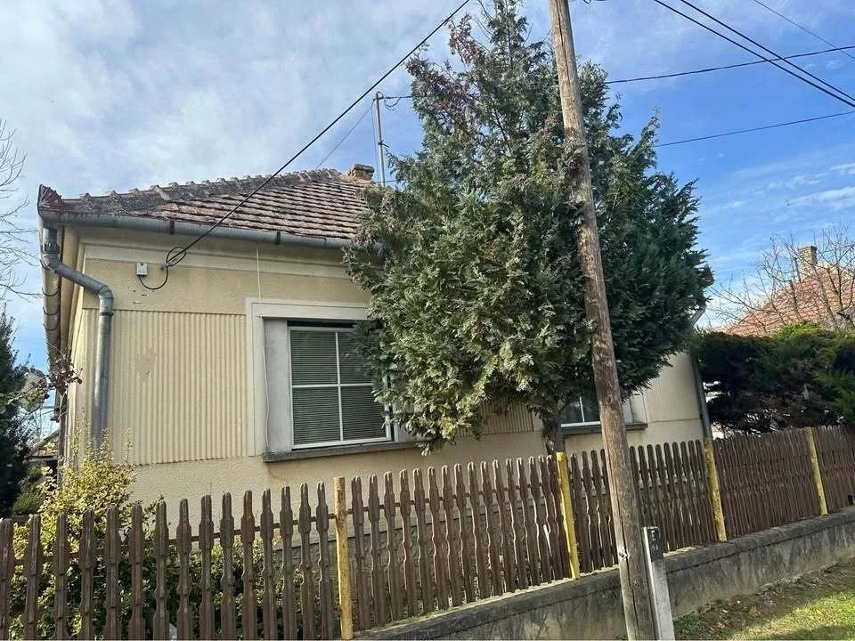 (ABA) Einfamilienhaus in ruhiger Seitenstraße (ABA) Einfamilienhaus in ruhiger Seitenstraße