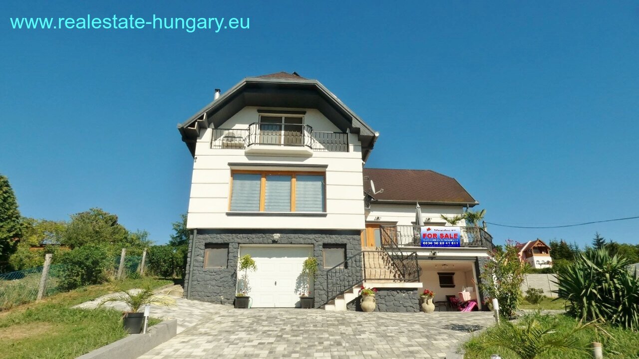 Repräsentatives Wohnhaus mit Panoramablick nahe Héviz und Balaton Repräsentatives Wohnhaus mit Panoramablick nahe Héviz und Balaton