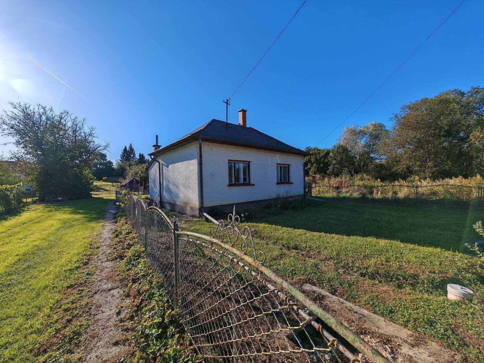 (AAA) Ruhe und Natur an der österreichischen Grenze (AAA) Ruhe und Natur an der österreichischen Grenze