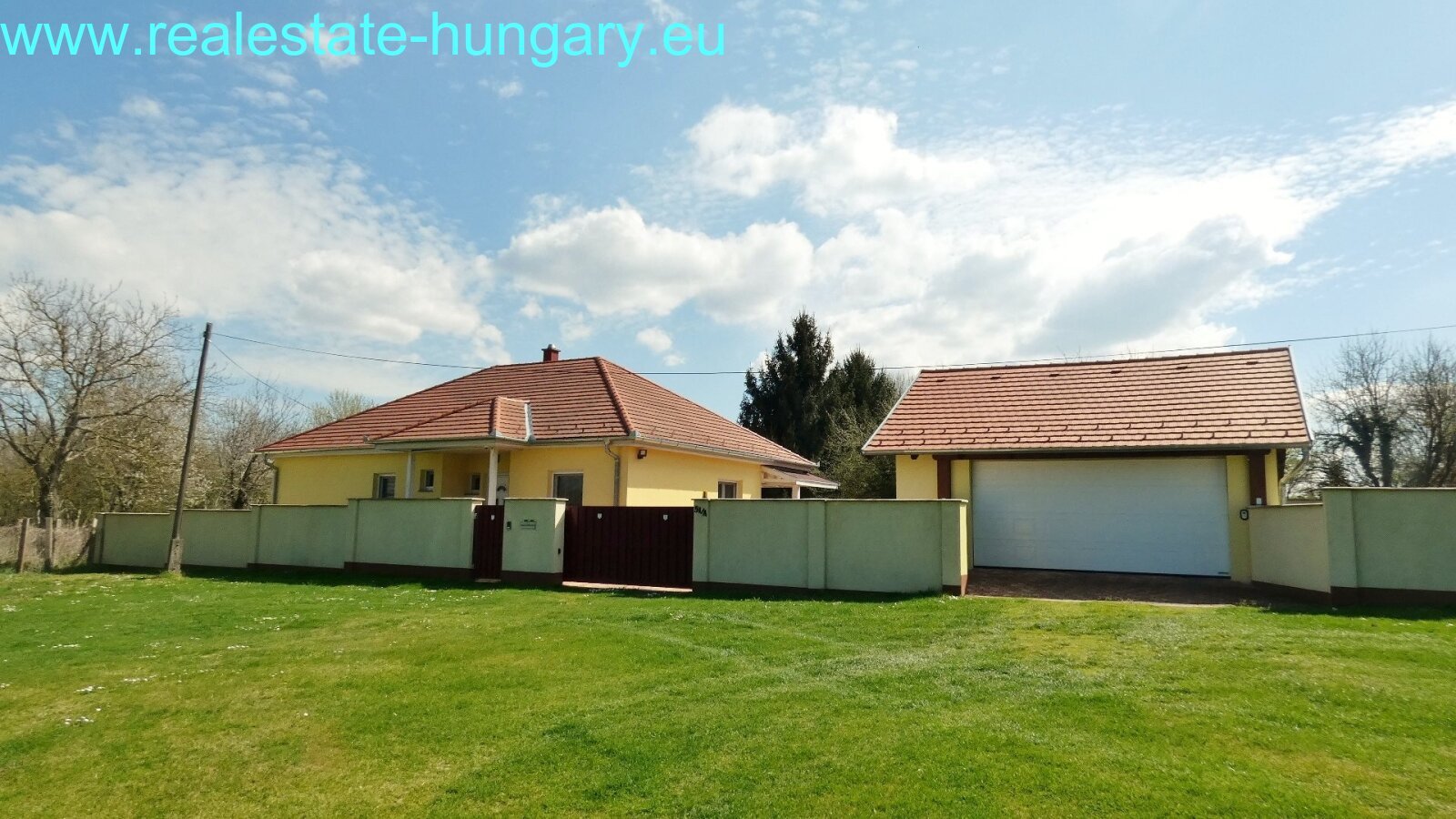 Bungalow mit Pool in Thermalbad- und Golfplatznähe Bungalow mit Pool in Thermalbad- und Golfplatznähe