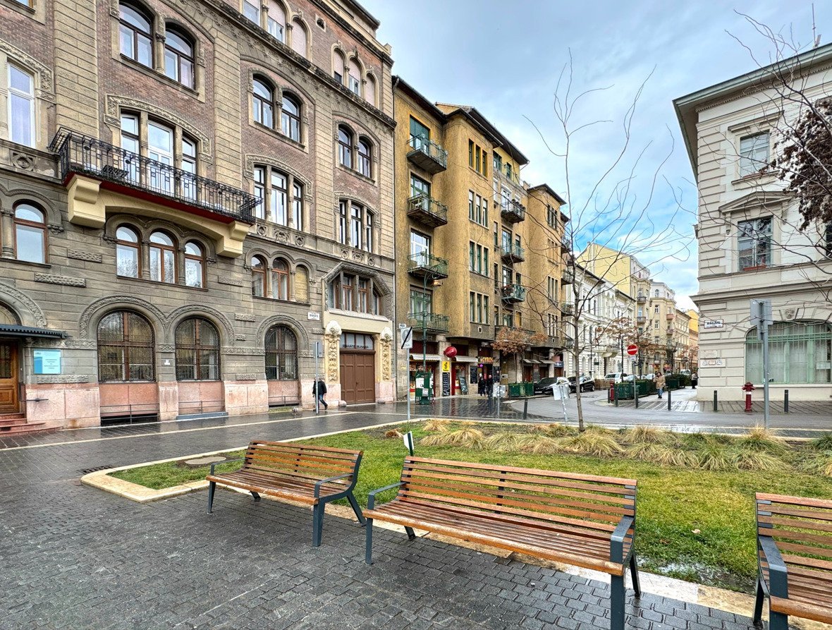 (AAB) Hochwertig sanierte Wohnung in fantastischer Lage von Budapest (AAB) Hochwertig sanierte Wohnung in fantastischer Lage von Budapest