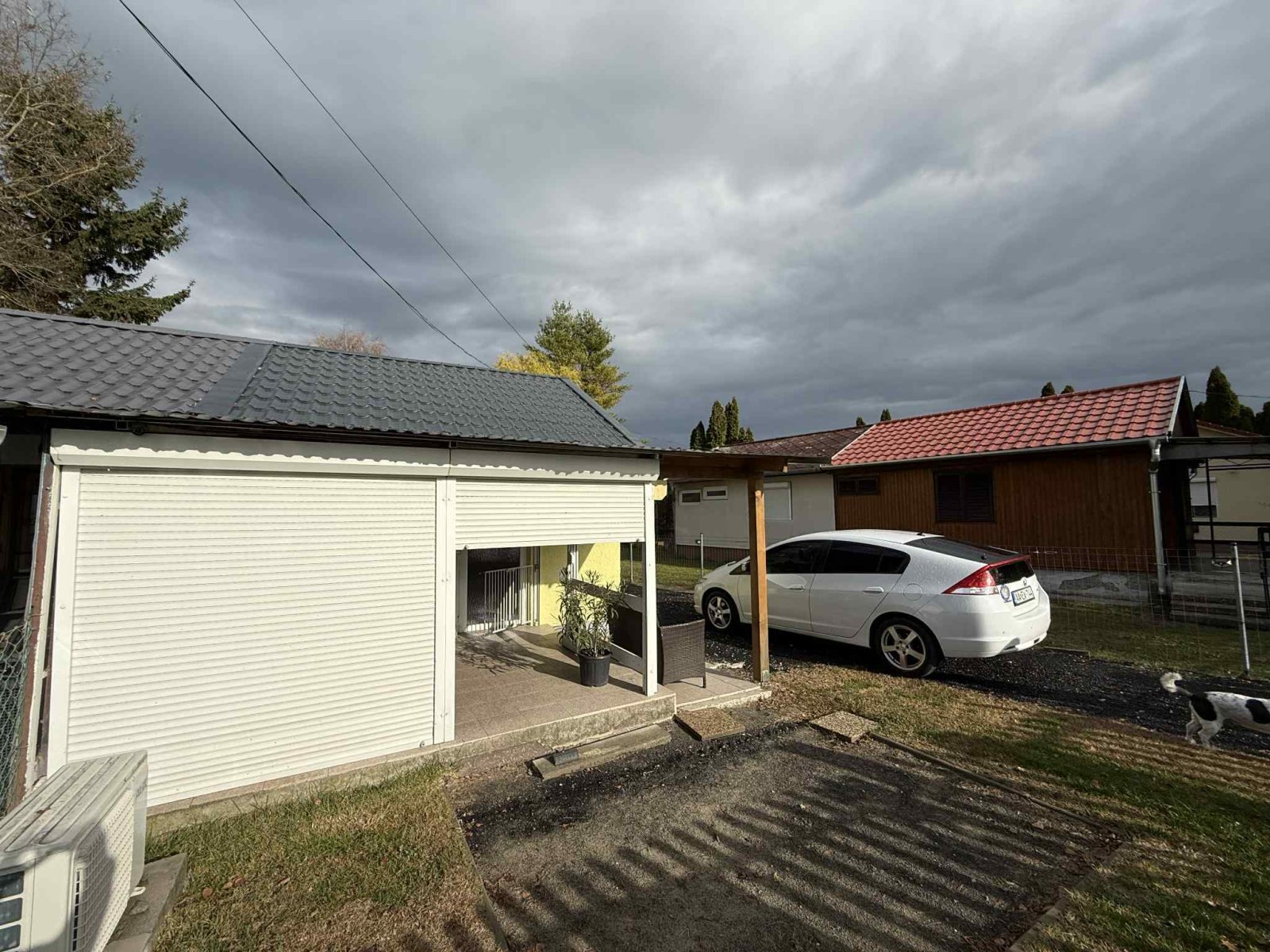 (AAA) Renoviertes Wochenendhaus in einer der schönsten Erholungsorte am Balaton (AAA) Renoviertes Wochenendhaus in einer der schönsten Erholungsorte am Balaton