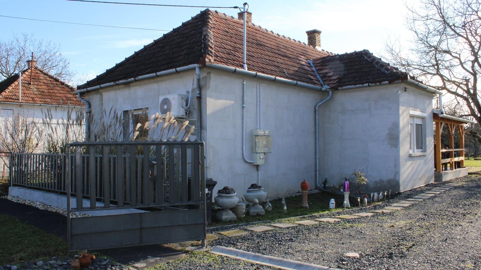 Einfamilienhaus bei Pacsa Einfamilienhaus bei Pacsa