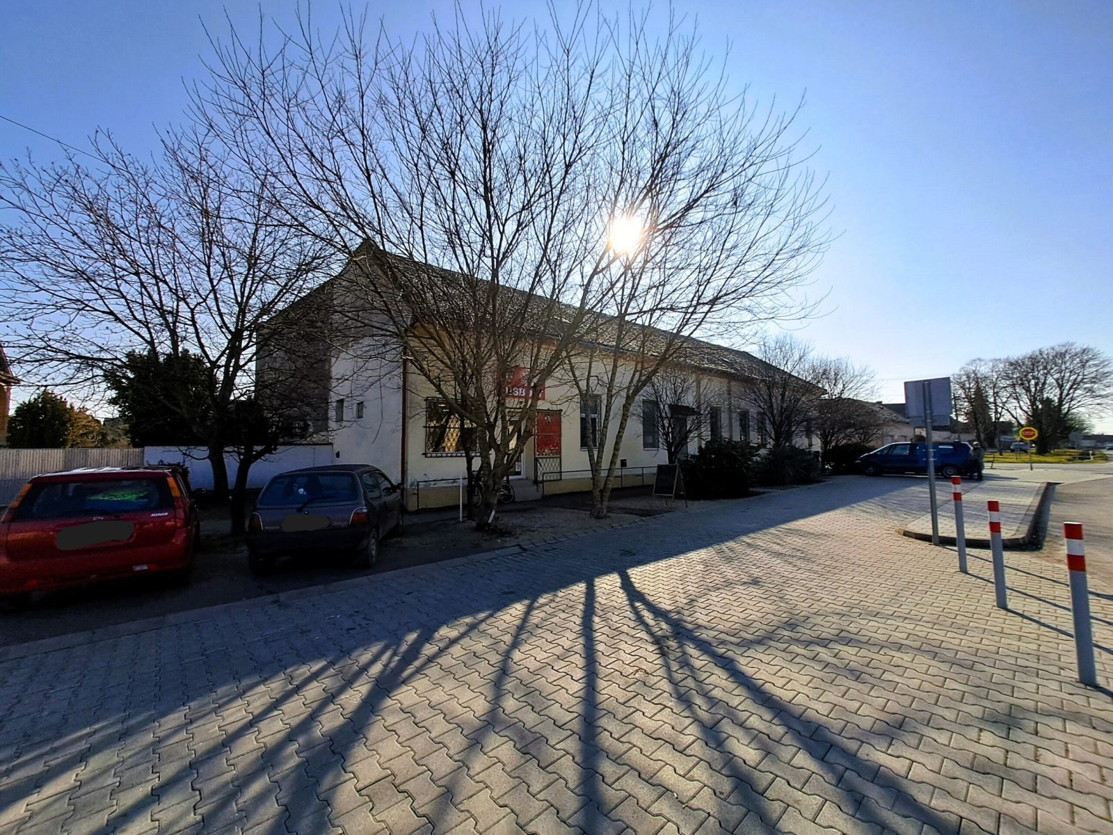 Immobilien mit etablierten Unternehmen Immobilien mit etablierten Unternehmen