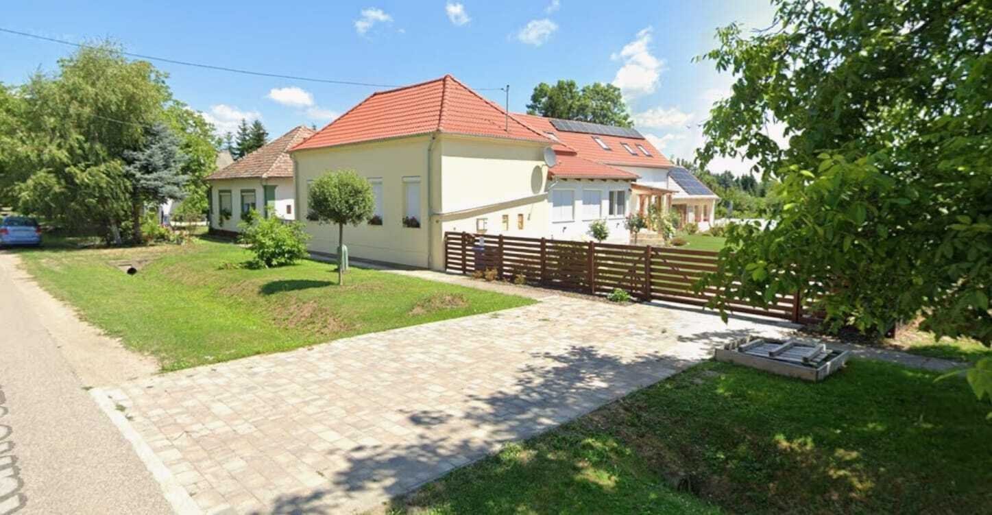 (AAA) Traumhaftes Landhaus, Schweizer Standard, mit Pool (AAA) Traumhaftes Landhaus, Schweizer Standard, mit Pool