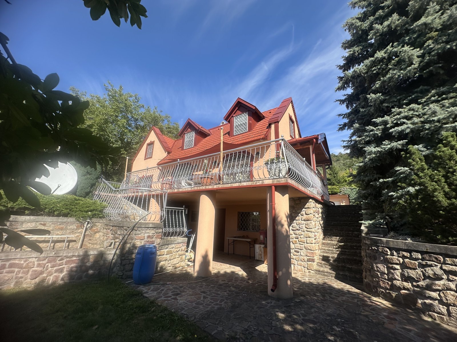(AAA) Exklusives Investment in den Bergen von Badacsonytomaj (AAA) Exklusives Investment in den Bergen von Badacsonytomaj