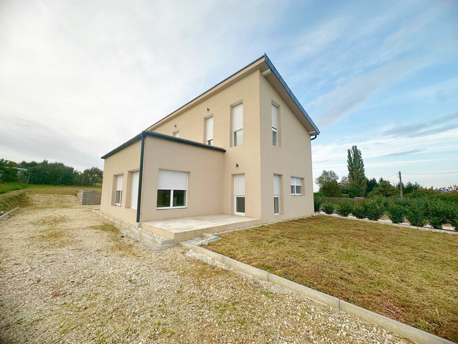 (AAA) Modernes Smart-Home mit Panoramablick auf den Balaton (AAA) Modernes Smart-Home mit Panoramablick auf den Balaton