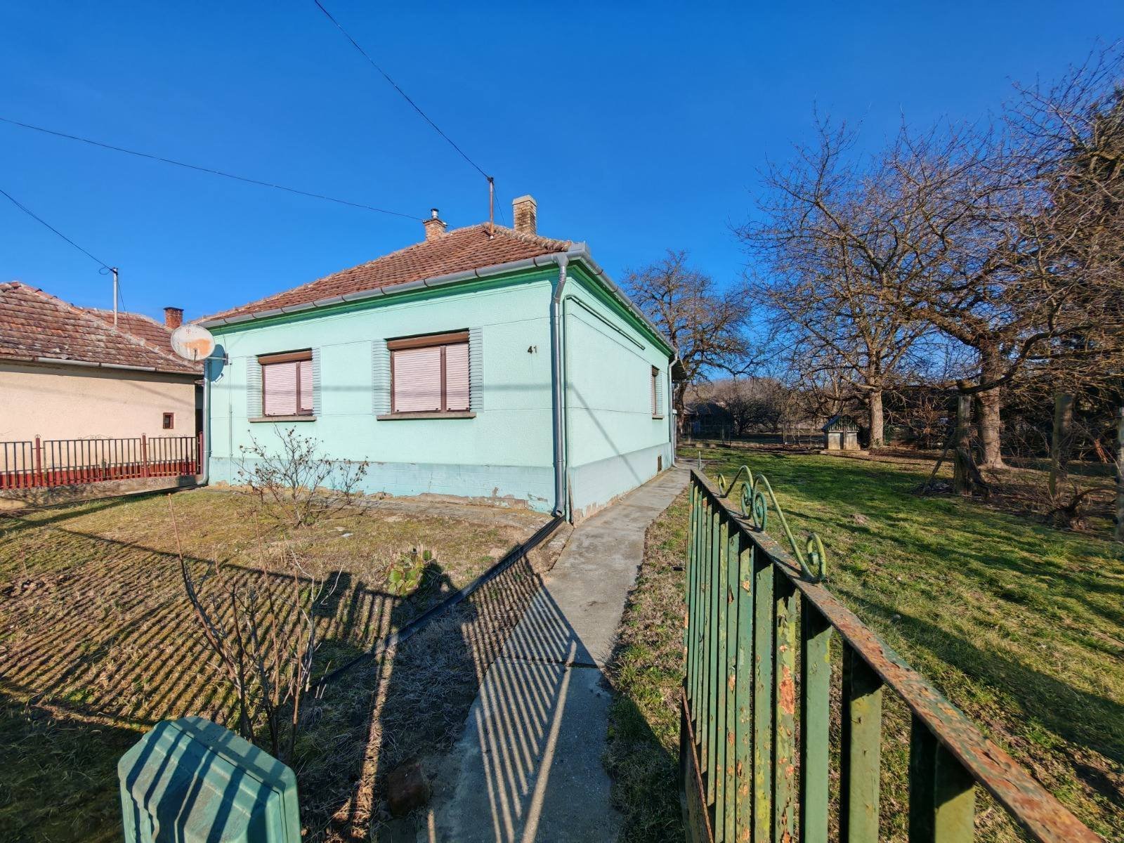 (BAA) Gemütliches Landhaus mit großem Grundstück in ruhiger Lage (BAA) Gemütliches Landhaus mit großem Grundstück in ruhiger Lage