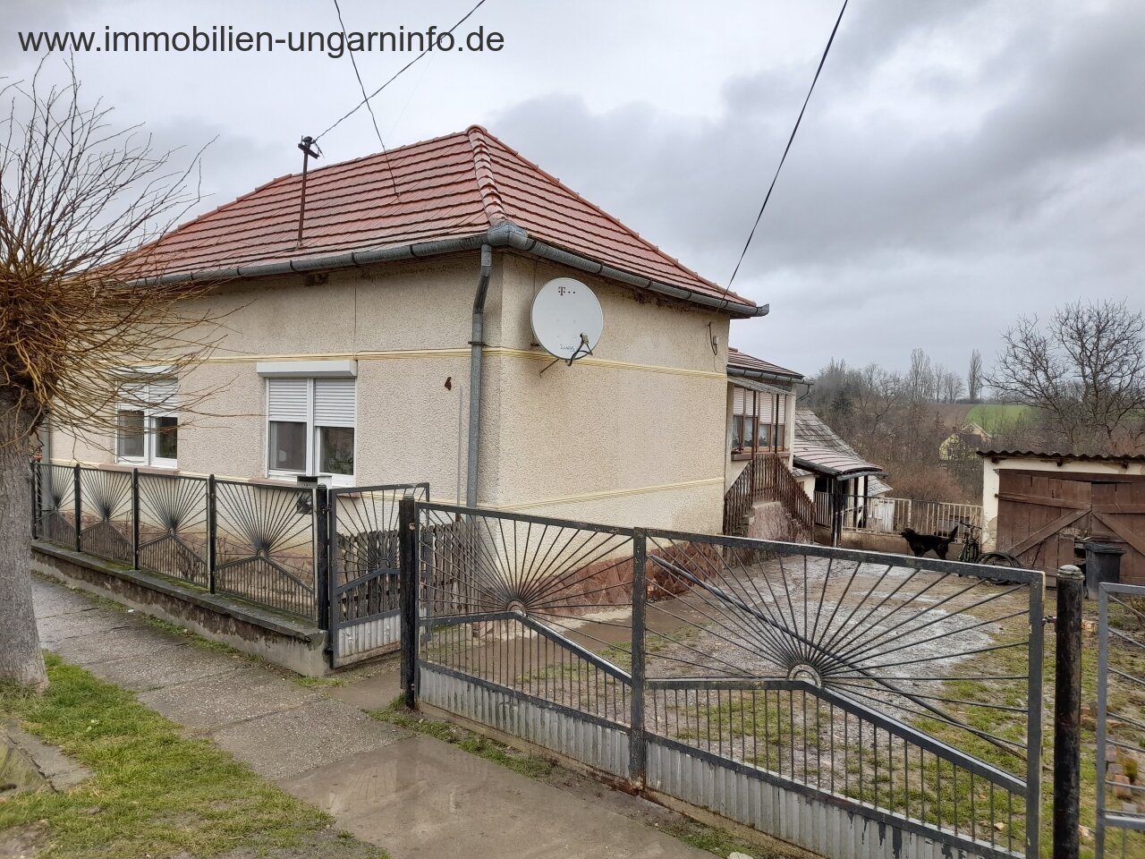Einfamilienhaus in einem kleinen Dorf im Kreis Somogy zu verkaufen Einfamilienhaus in einem kleinen Dorf im Kreis Somogy zu verkaufen