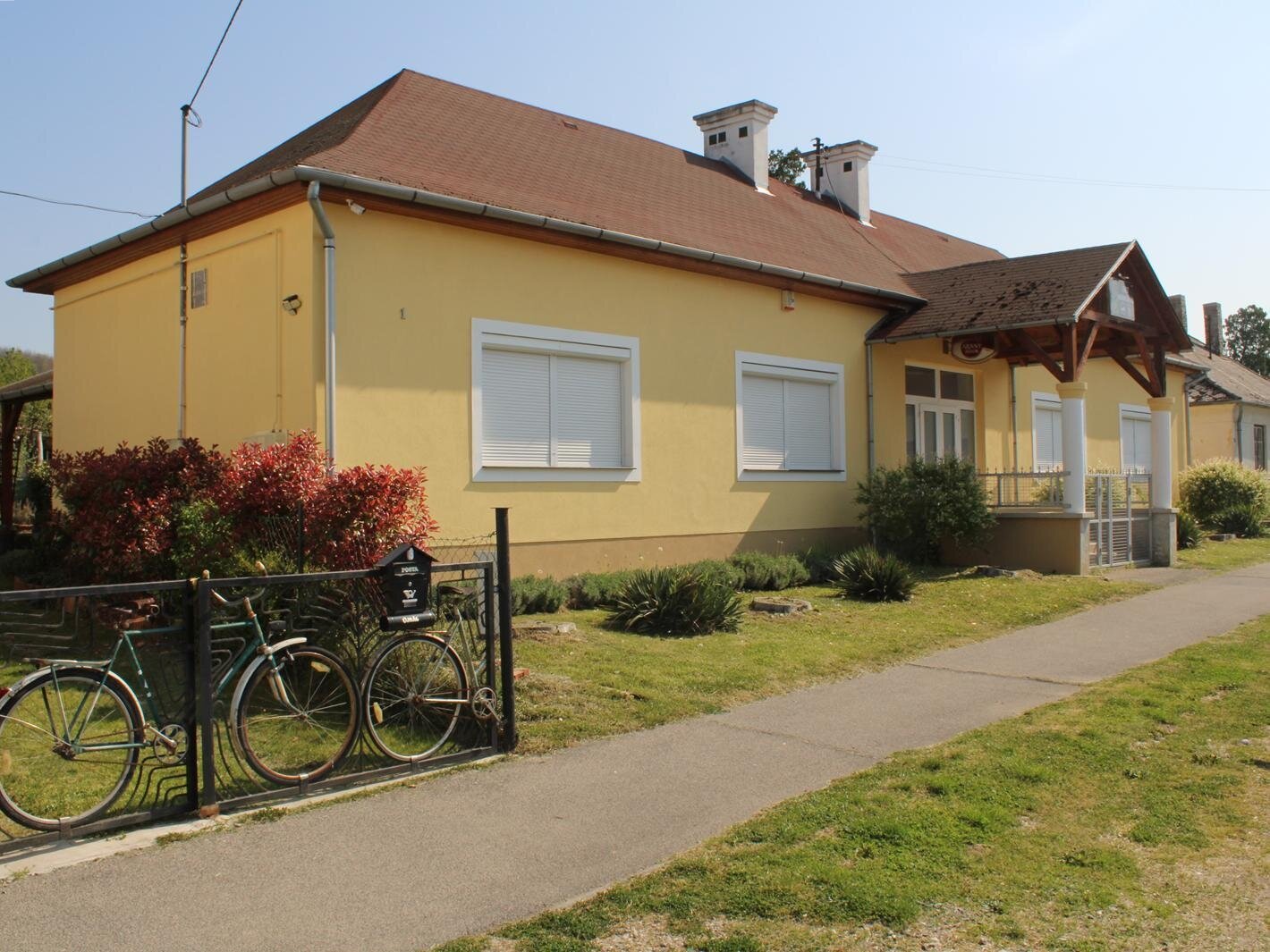 Großes Einfamilienhaus rund 15 Minuten von Letenye entfernt Großes Einfamilienhaus rund 15 Minuten von Letenye entfernt