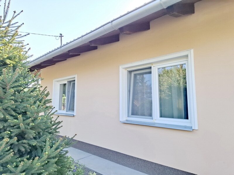 250 M VON BALATON ENTFERNT, GEPFLEGTES FERIENHAUS MIT GARAGE IN SIÓFOK-SÓSTÓ ZU VERKAUFEN 250 M VON BALATON ENTFERNT, GEPFLEGTES FERIENHAUS MIT GARAGE IN SIÓFOK-SÓSTÓ ZU VERKAUFEN