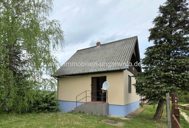 Ferienhaus in den Weinbergen von Zalakaros zu verkaufen Ferienhaus in den Weinbergen von Zalakaros zu verkaufen