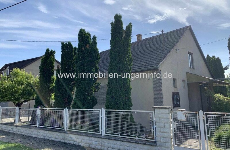 Bezugsfertiges Einfamilienhaus in Dombóvár Bezugsfertiges Einfamilienhaus in Dombóvár