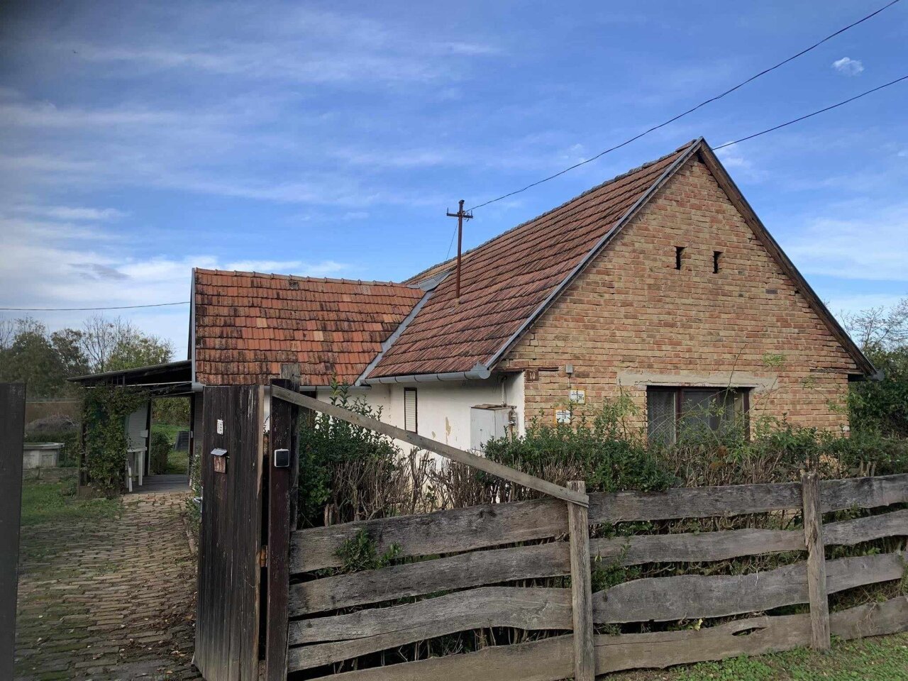 Bauernhaus mit großem Grundstück im Komitat Somogy zu verkaufen Bauernhaus mit großem Grundstück im Komitat Somogy zu verkaufen