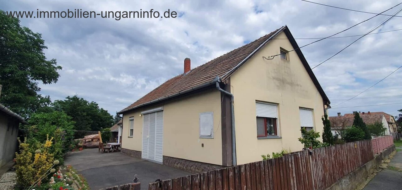 Südlich des Plattensees Einfamilienhaus zu verkaufen Südlich des Plattensees Einfamilienhaus zu verkaufen