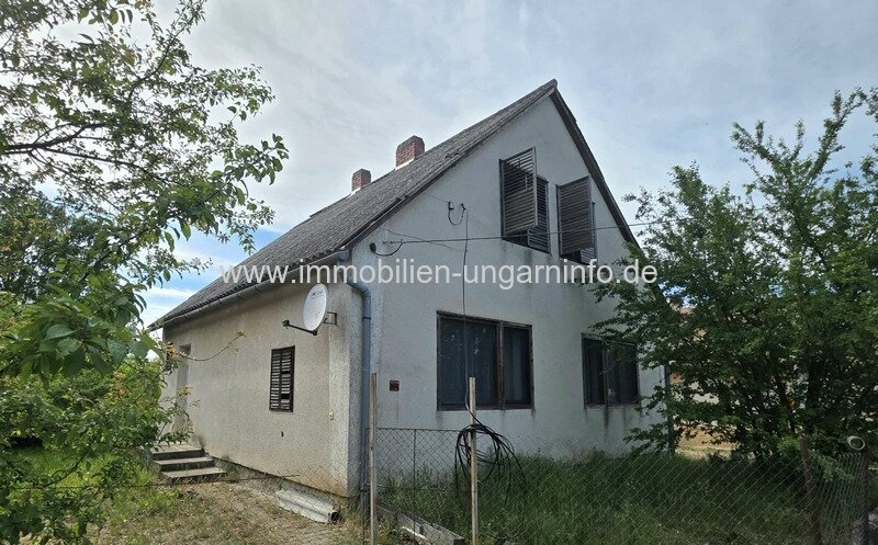 Komitat Somogy, Vése - Zweistöckiges Einfamilienhaus zu verkaufen Komitat Somogy, Vése - Zweistöckiges Einfamilienhaus zu verkaufen