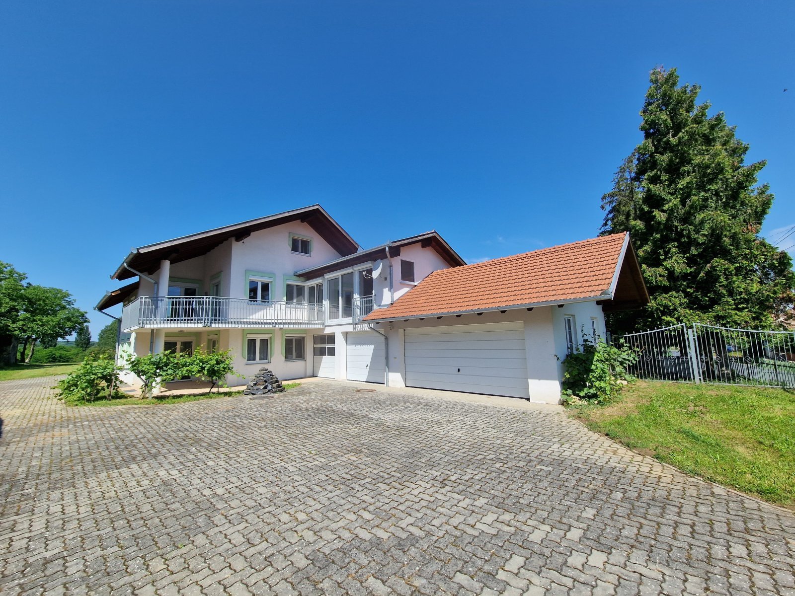 (BAA) Mehrgenerationenhaus / Betreutes wohnen / Investment! (BAA) Mehrgenerationenhaus / Betreutes wohnen / Investment!