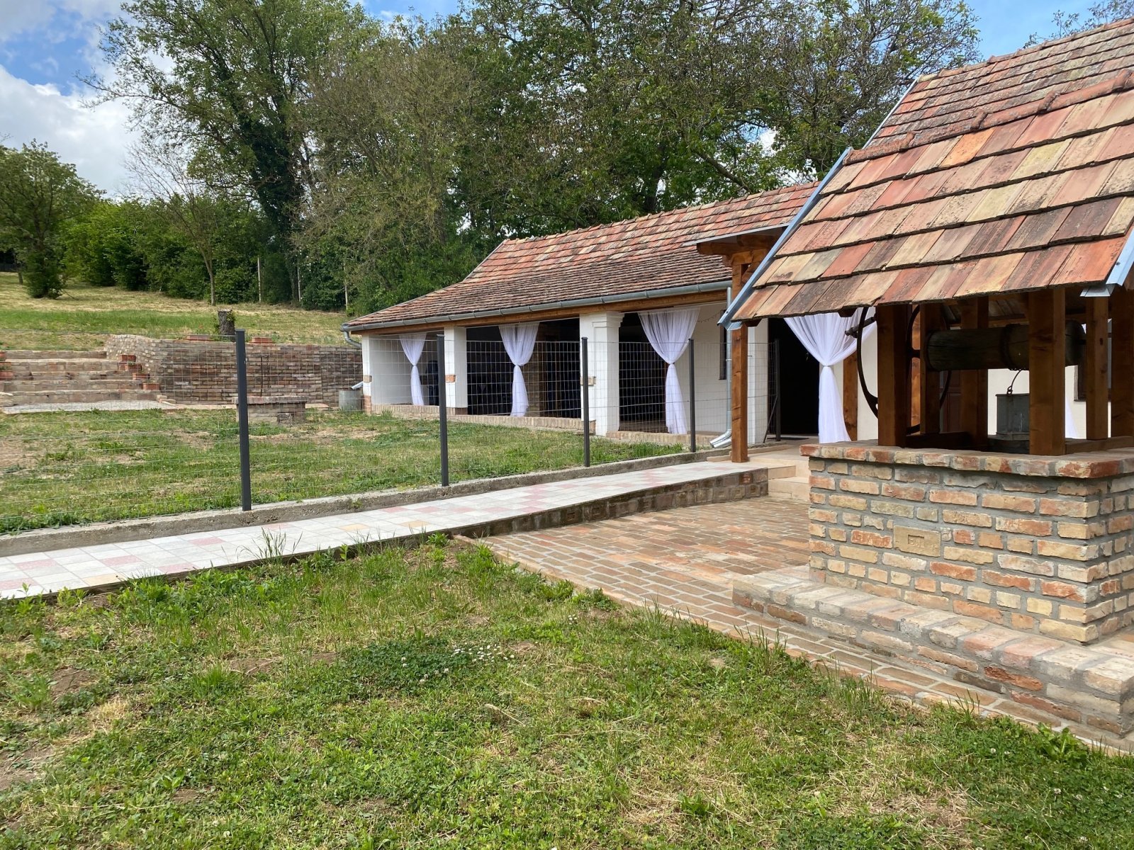 (BAA) Renoviertes Einfamilienhaus in ruhiger, naturnaher Lage (BAA) Renoviertes Einfamilienhaus in ruhiger, naturnaher Lage
