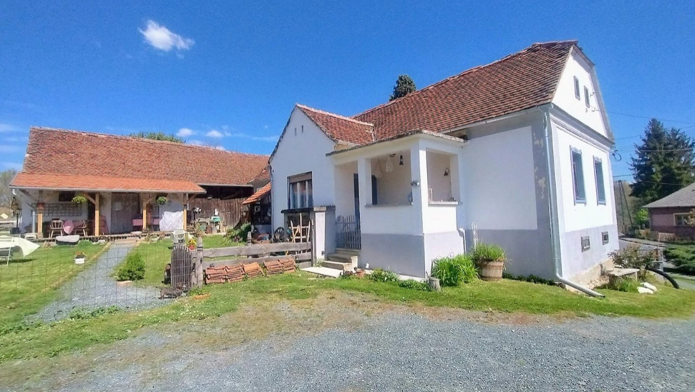 (AAA) Wunderschönes Anwesen in der Nähe des Vadása-Sees, im Gebiet des Őrség-Nationalparks (AAA) Wunderschönes Anwesen in der Nähe des Vadása-Sees, im Gebiet des Őrség-Nationalparks