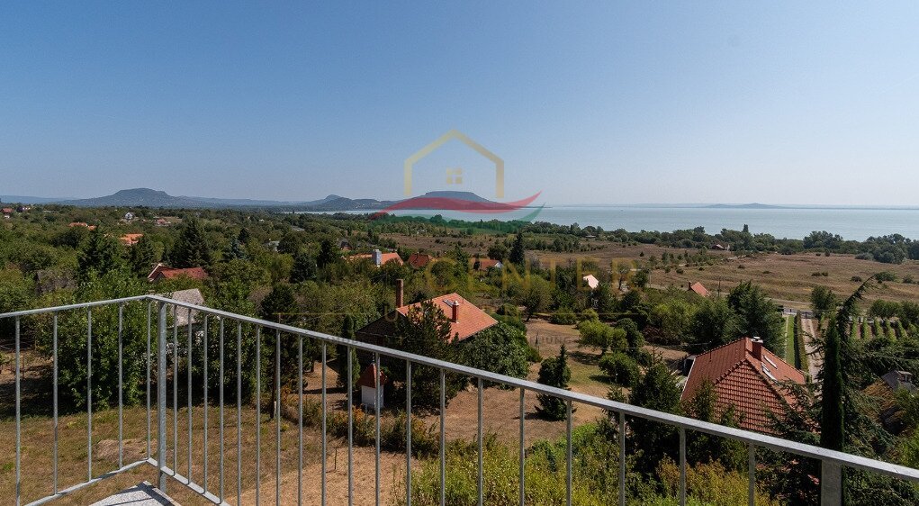 (AAA) Traumhaftes Haus am Balaton-Nordufer (AAA) Traumhaftes Haus am Balaton-Nordufer