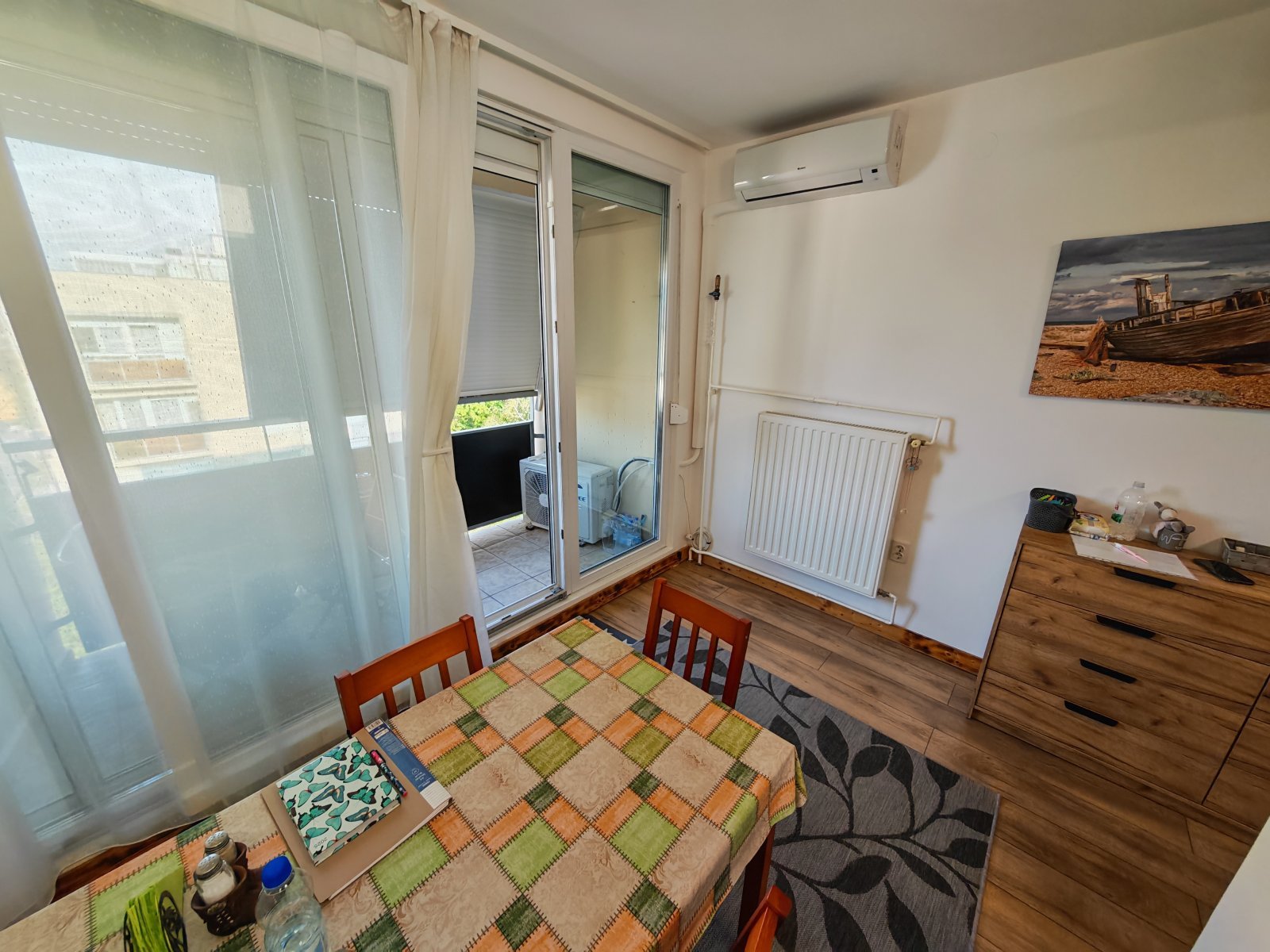 Renovierte Wohnung ab sofort bezugsfertig Renovierte Wohnung ab sofort bezugsfertig
