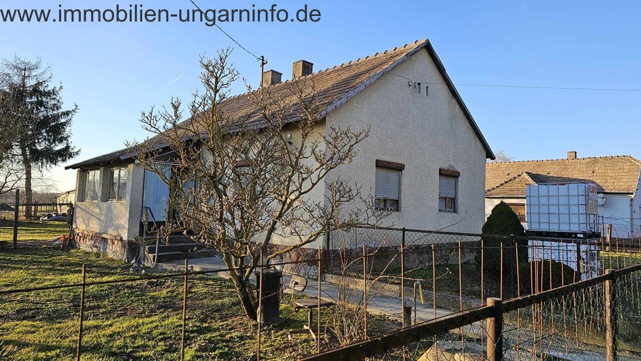 Familienhaus in der Nähe des Plattensees Familienhaus in der Nähe des Plattensees