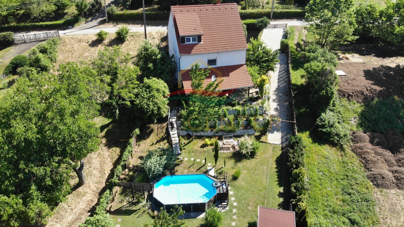 (AAA) Freistehendes Mehrgenerationenhaus in sehr guter Qualität (AAA) Freistehendes Mehrgenerationenhaus in sehr guter Qualität