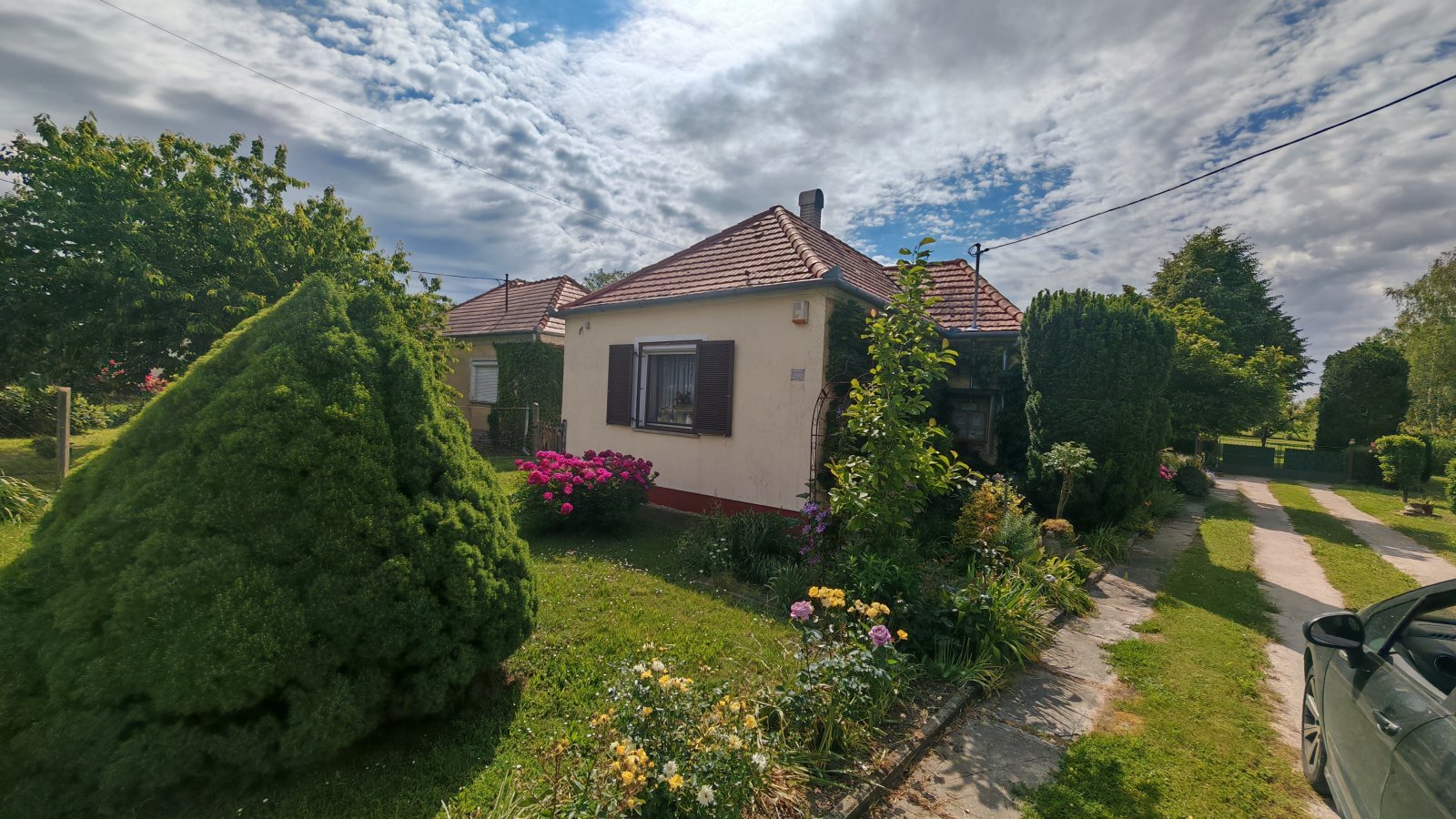 (BAA) Landhaus in ruhiger Lage mit sehr schönem Grundstück (BAA) Landhaus in ruhiger Lage mit sehr schönem Grundstück