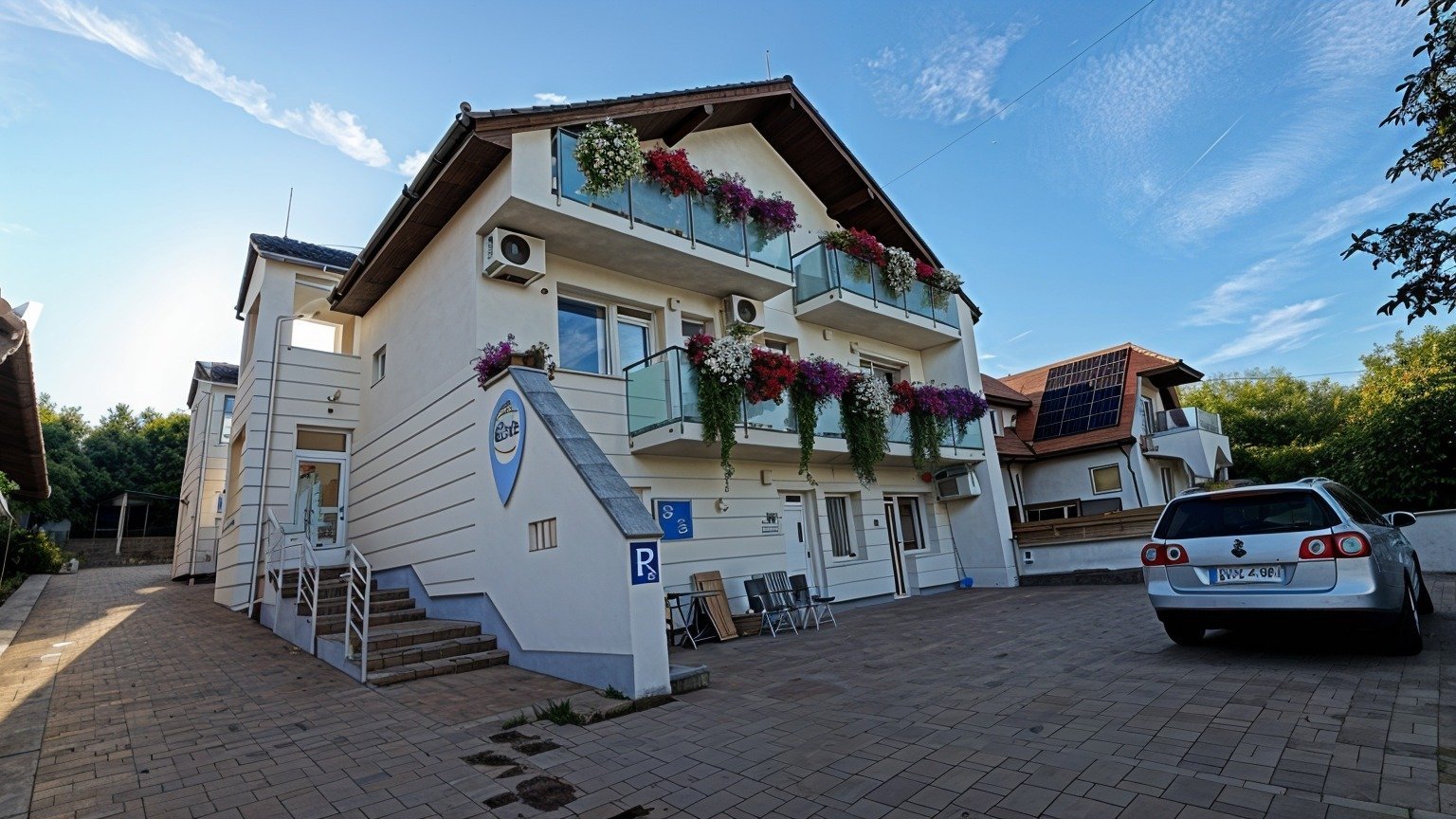 Möbliertes Apartment zur Langzeitmiete Möbliertes Apartment zur Langzeitmiete