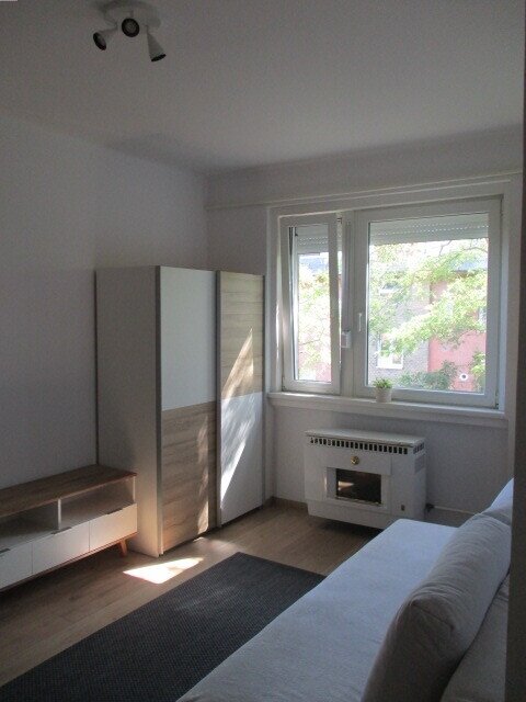 Helle 1,5 Zimmer-Wohnung in Budapest mit guter Verkehrsanbindung Helle 1,5 Zimmer-Wohnung in Budapest mit guter Verkehrsanbindung