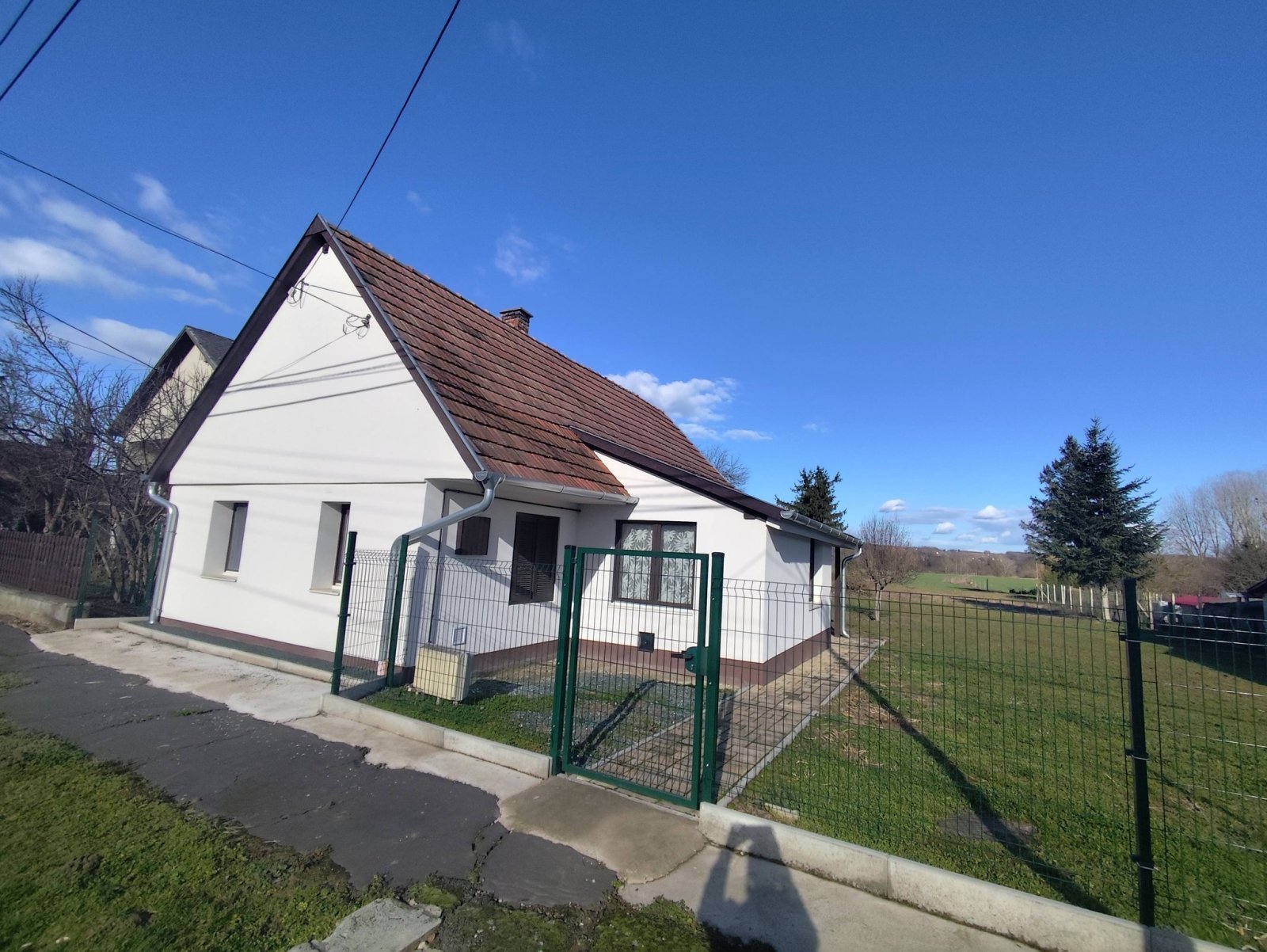 (ABA) Renoviertes Einfamilienhaus in ruhiger, naturnaher Lage (ABA) Renoviertes Einfamilienhaus in ruhiger, naturnaher Lage