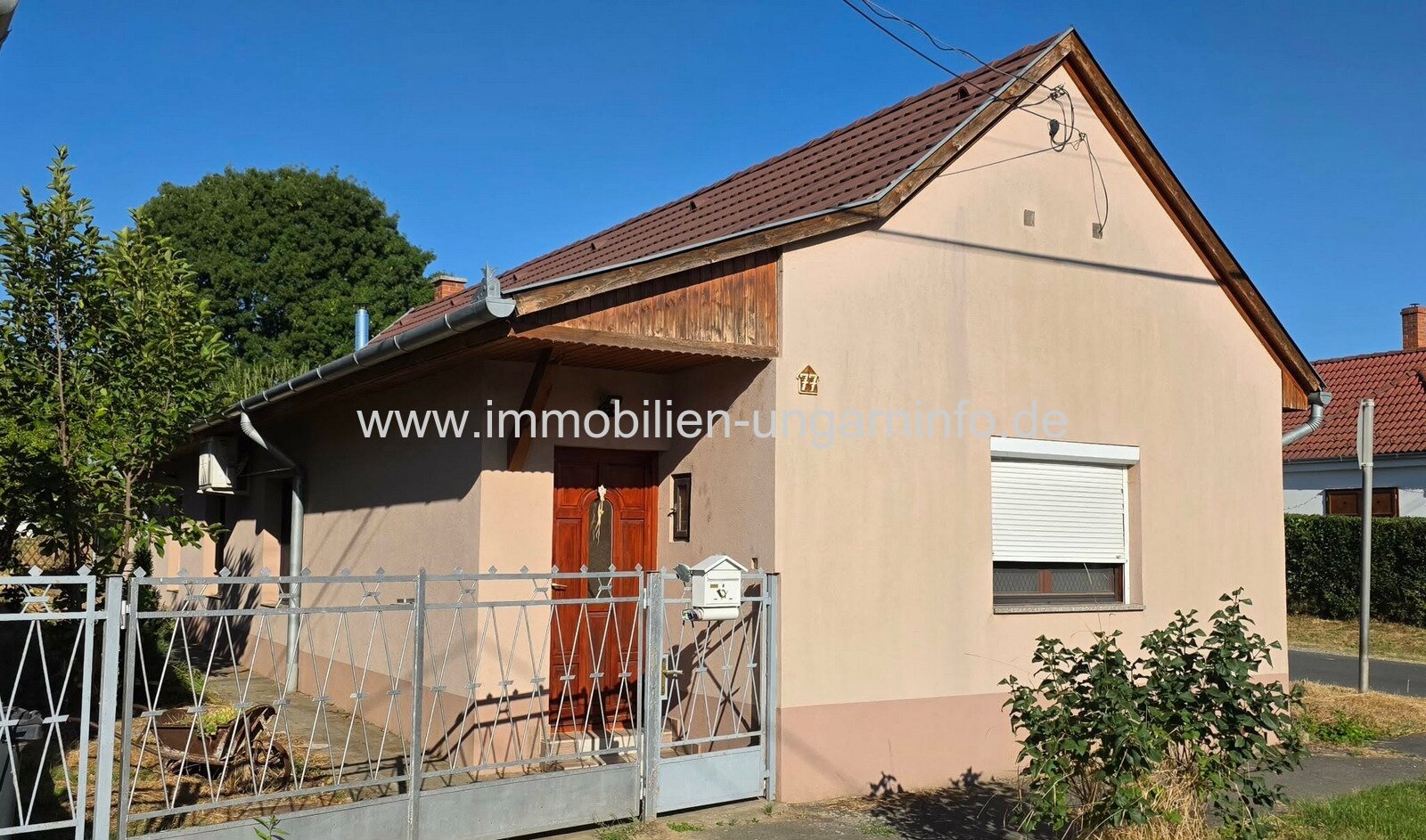 In Marcali steht ein sofort bezugsfertiges Einfamilienhaus zum Verkauf In Marcali steht ein sofort bezugsfertiges Einfamilienhaus zum Verkauf