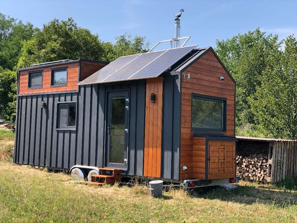 Premium Tiny House mit Offgrid-Ausbau (auf Anhänger) Premium Tiny House mit Offgrid-Ausbau (auf Anhänger)