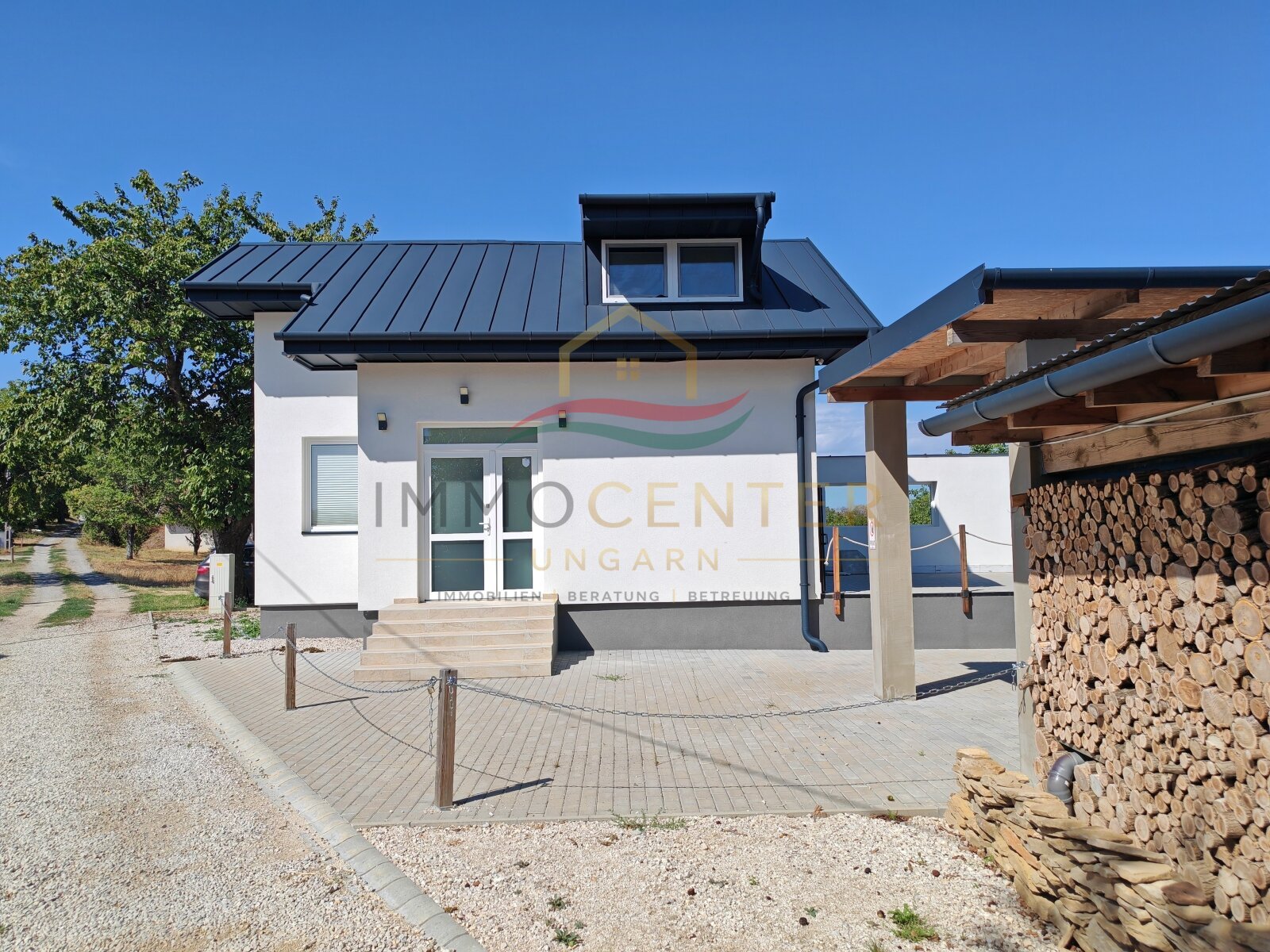 (AAA) Neubau: Hochwertig ausgestattetes Landhaus in ruhiger Lage (AAA) Neubau: Hochwertig ausgestattetes Landhaus in ruhiger Lage