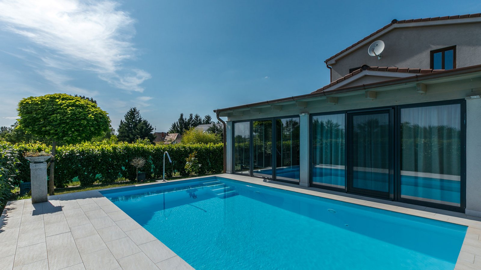 Einmaliges Angebot - Einfamilienhaus mit Pool am Balaton  Einmaliges Angebot - Einfamilienhaus mit Pool am Balaton