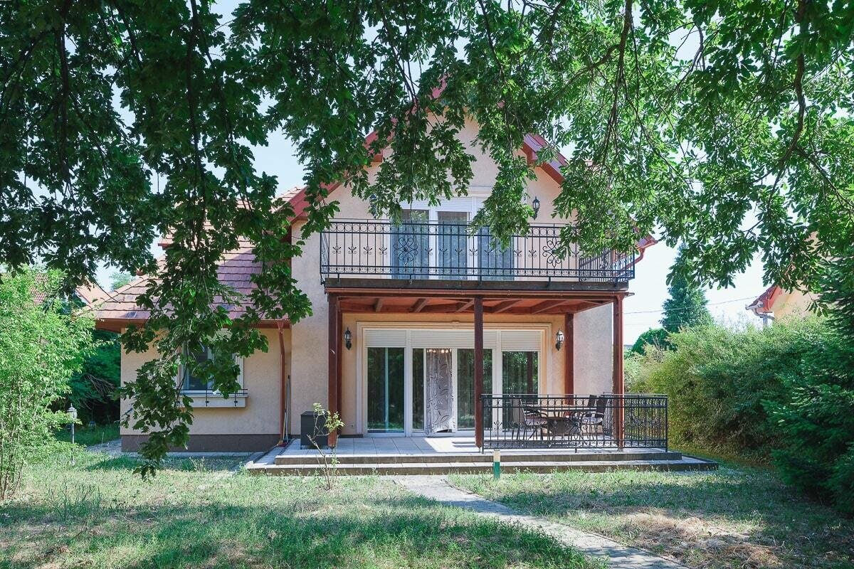 Qualitätseinfamilienhaus mit stiller Lage in Thermalbadstadt Hévíz ist zu verkaufen Qualitätseinfamilienhaus mit stiller Lage in Thermalbadstadt Hévíz ist zu verkaufen