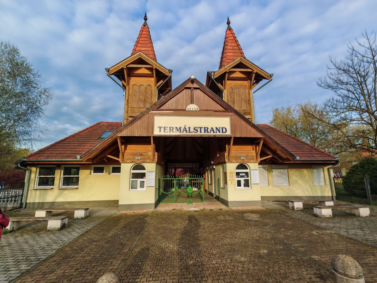 (ABA) Thermalbad mit Campingplatz & diversen Freiflächen (ABA) Thermalbad mit Campingplatz & diversen Freiflächen