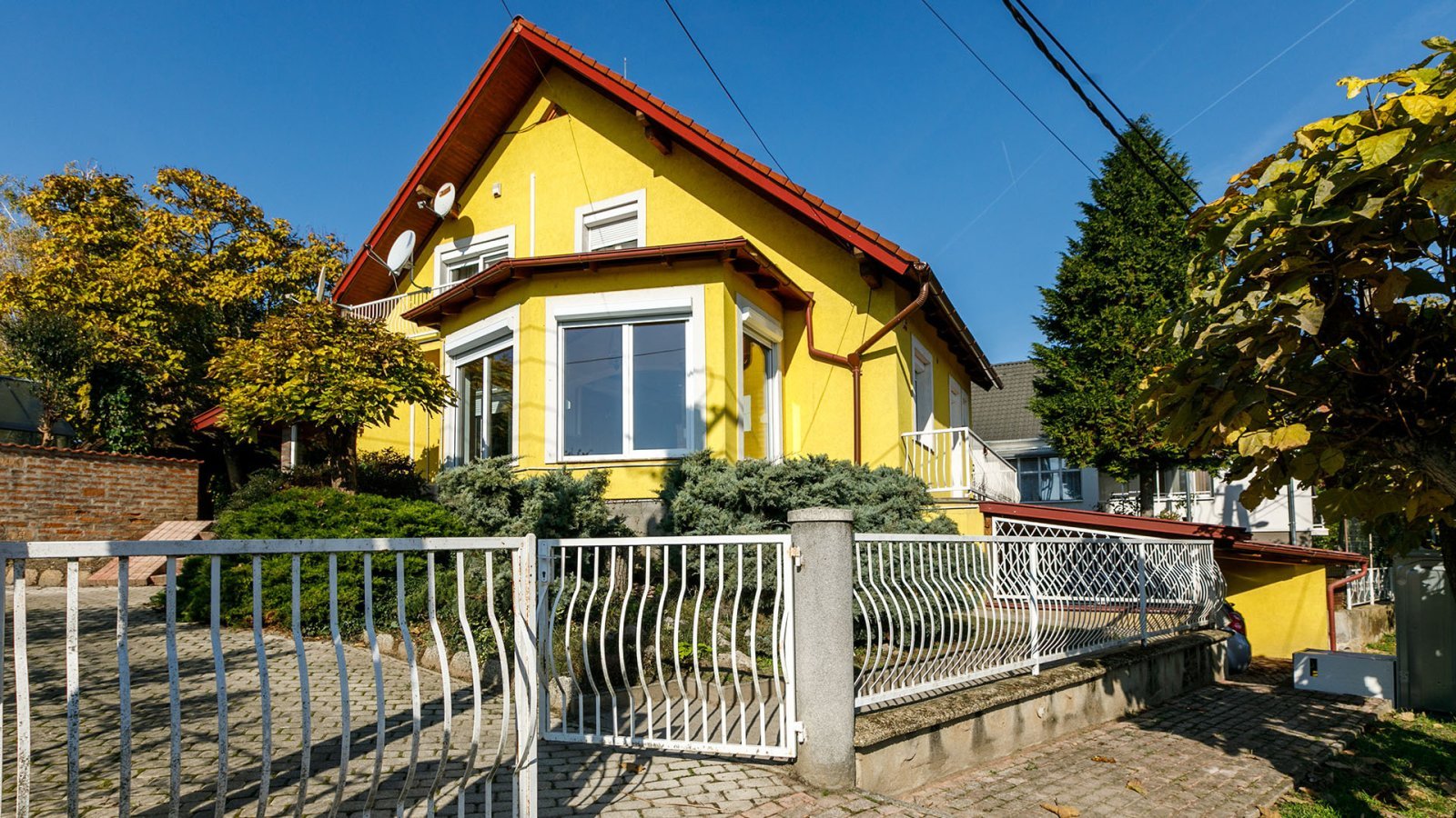 Familienhaus mit 3 Schlafzimmern und einer Gartenoase in Ungarn Familienhaus mit 3 Schlafzimmern und einer Gartenoase in Ungarn