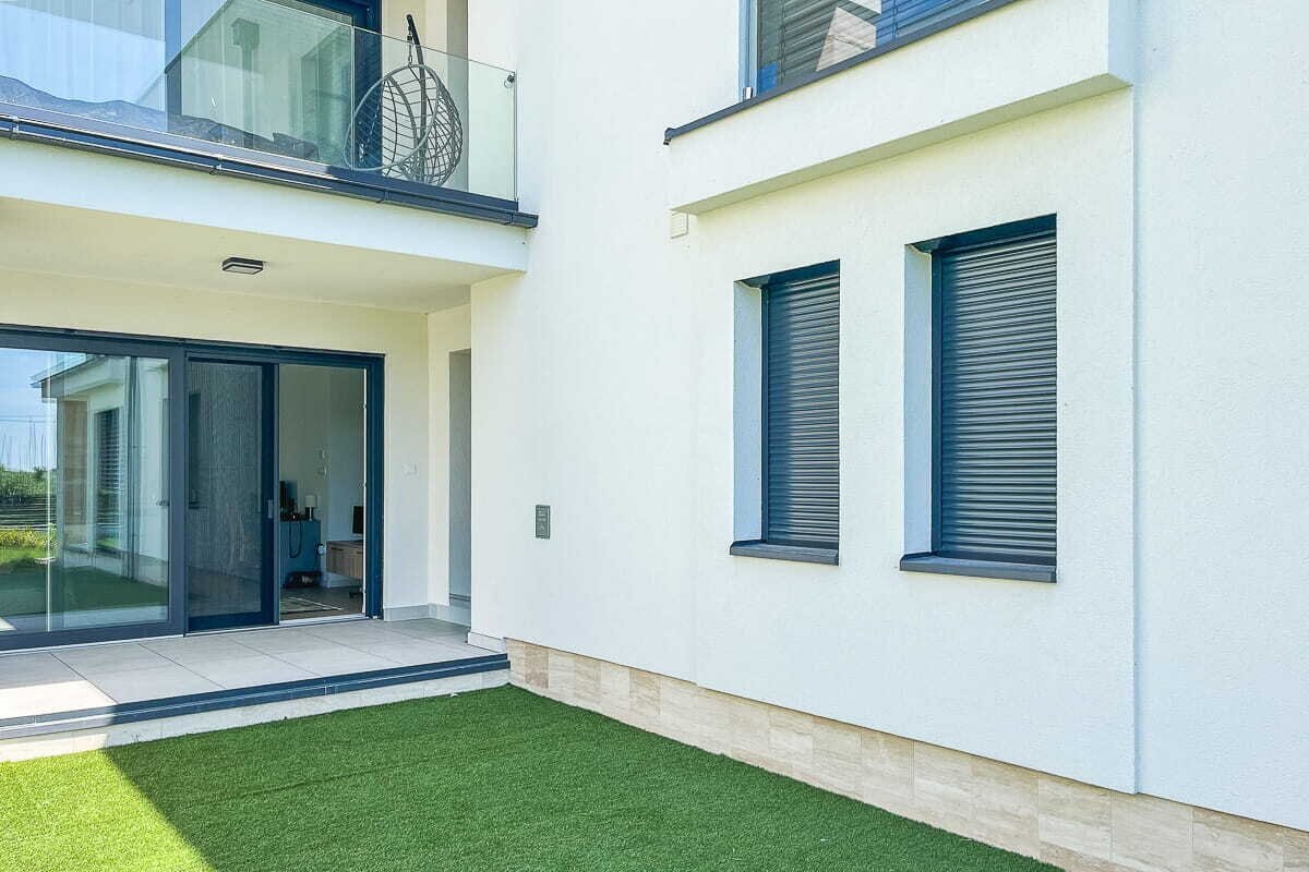 Neuwertige, anspruchsvolle Mehrfamilienhauswohnung 100 m vom Plattensee-Ufer entfernt ist zu verkaufen Neuwertige, anspruchsvolle Mehrfamilienhauswohnung 100 m vom Plattensee-Ufer entfernt ist zu verkaufen