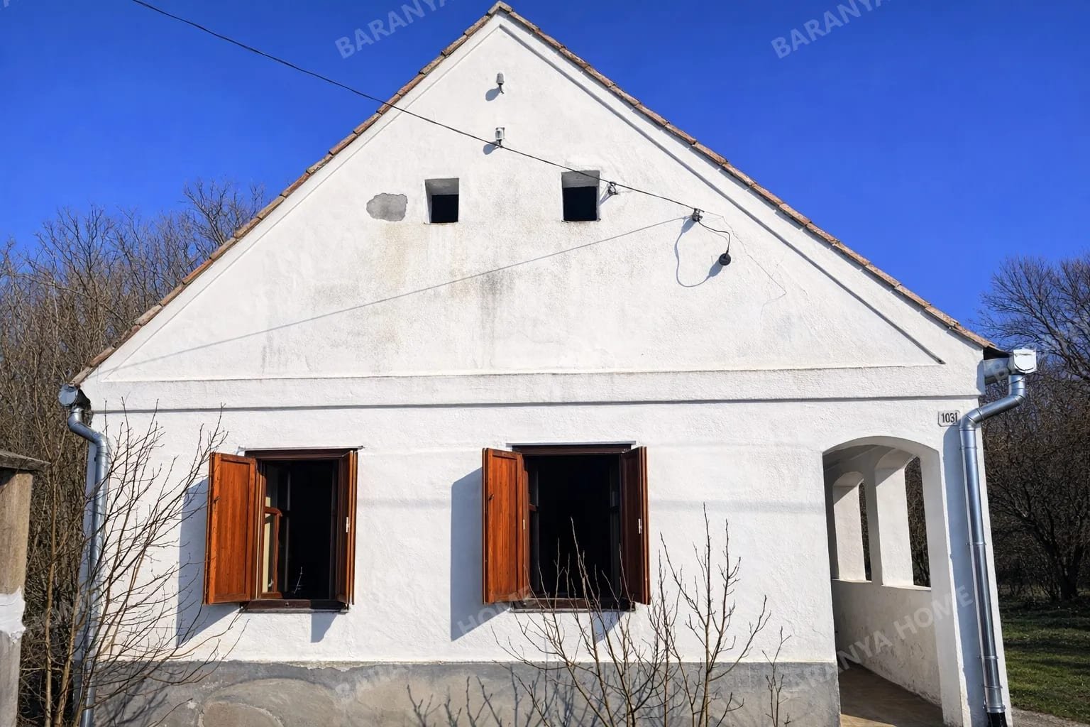 Renoviertes Einfamilienhaus zum Verkauf in Markóc – großes Grundstück, ruhige Umgebung, stabiler technischer Zustand Renoviertes Einfamilienhaus zum Verkauf in Markóc – großes Grundstück, ruhige Umgebung, stabiler technischer Zustand